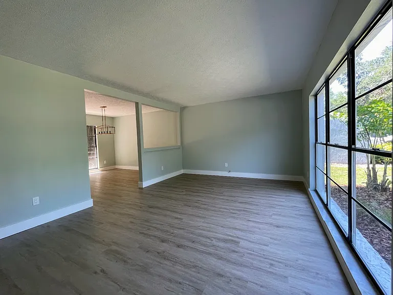 4406 Grainary Ave — Photo 3