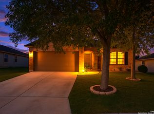 732 Hollow Ridge, Schertz, TX 78108