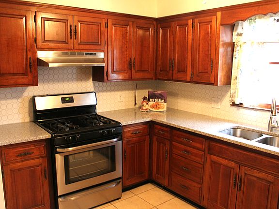 5th image of 1832 N 79th St