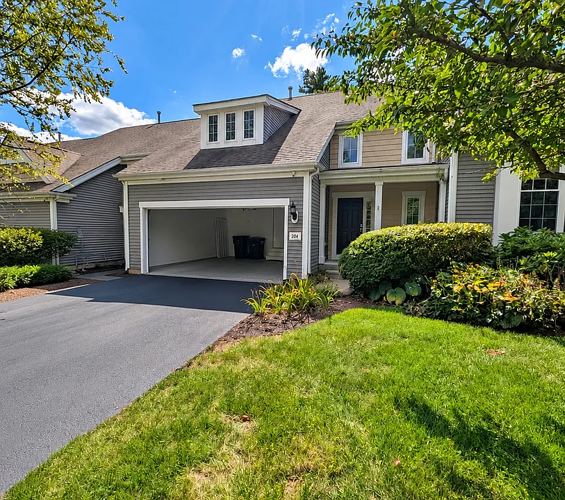 204 Sand Trap Ct