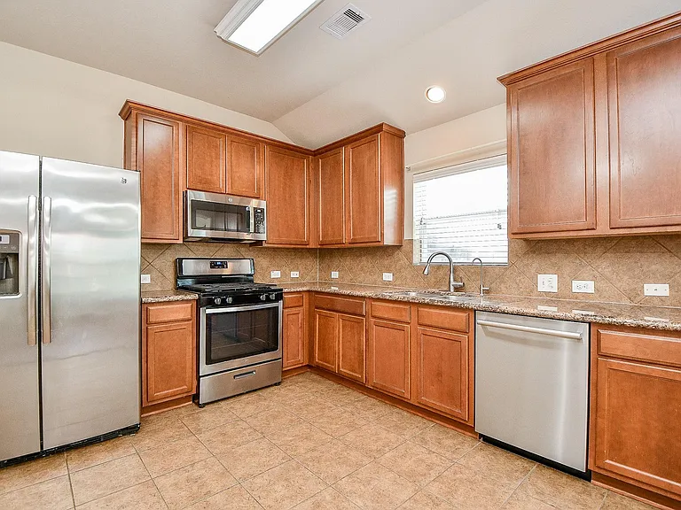 26711 Henson Falls Dr — Photo 9