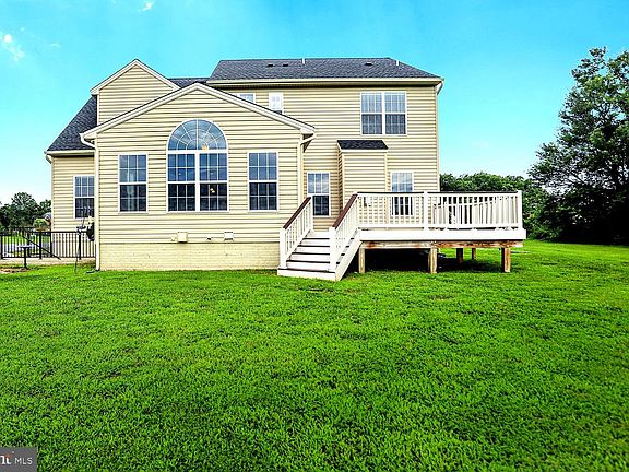 3rd image of 119 Patriot Way
