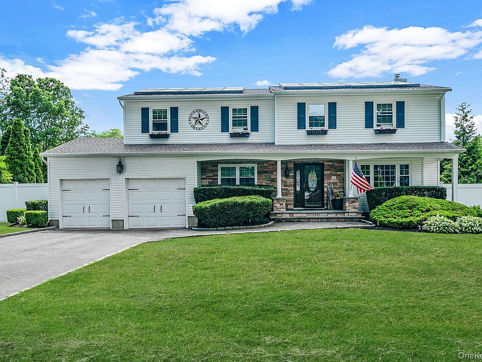 1st image of 4 Sharon Drive