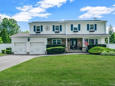 4 Sharon Drive, Coram, NY, 11727