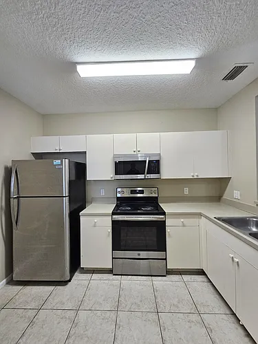 1063 Golden Lakes Blvd #322 Photo 1
