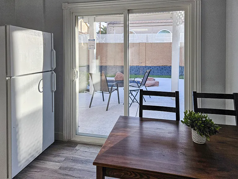 Glistening Sands Dr — Photo 9