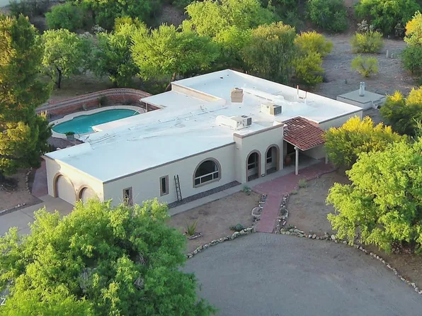 710 W Paseo Del Canto, Green Valley, AZ 85622