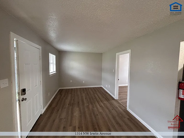 Bella Vista — Photo 103
