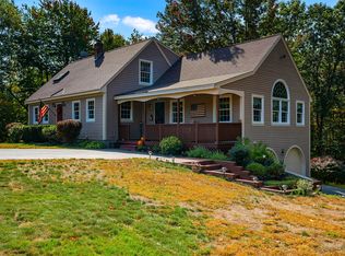 22 Oak Ridge Dr, Standish, ME 04084