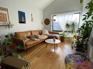 28 Grove St #3, Brooklyn, NY 11221
