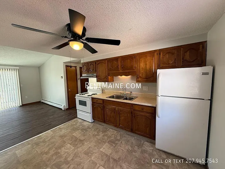 381 Pine St #4 — Photo 3