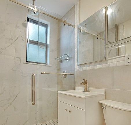 5th image of 3036 14th St APT 3R