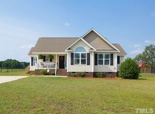 30 Letcher Ln, Lillington, NC 27546