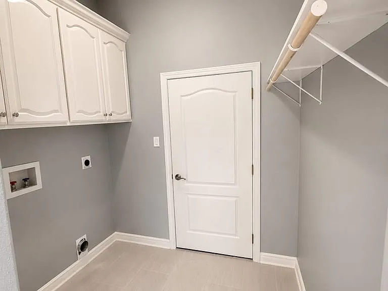 5633 Rustic Manor Dr — Photo 11