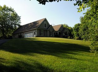 392 Rolling View Dr, Otsego, MI 49078