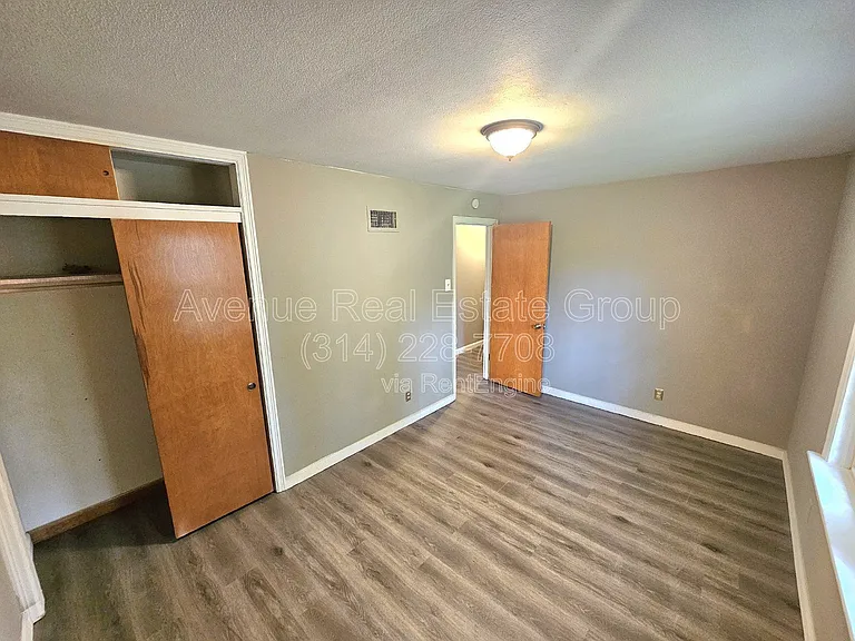1130 Forest Home Dr — Photo 13
