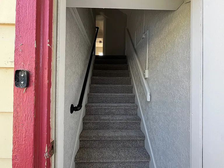 1227 S Michigan Ave #C — Photo 3
