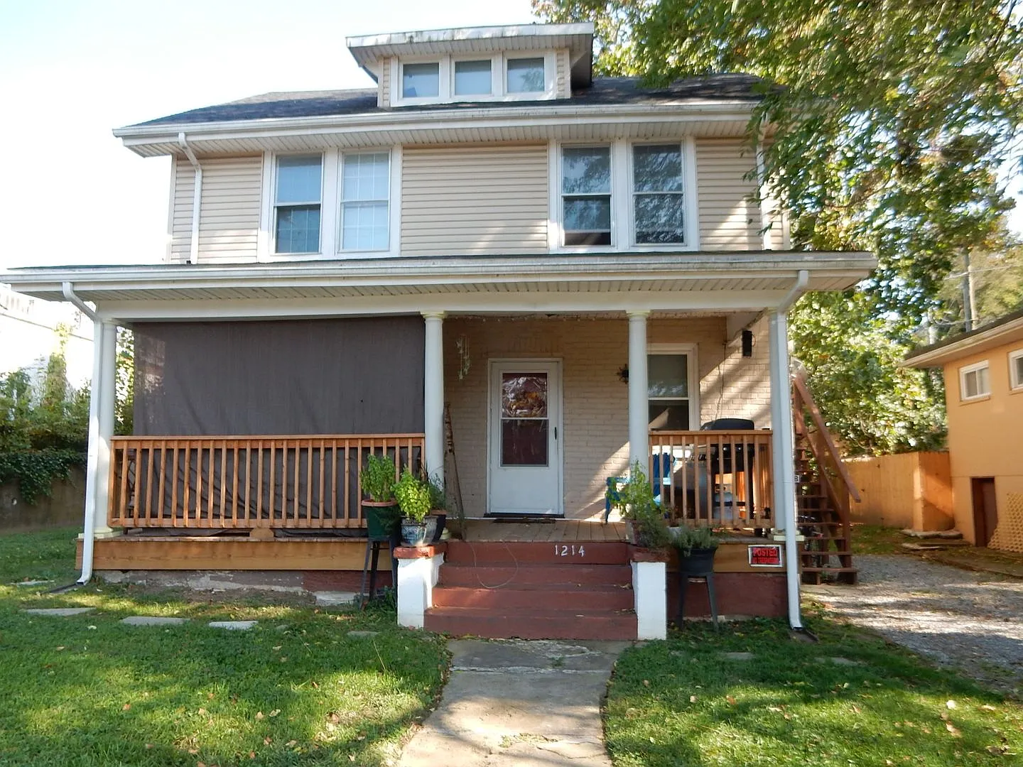 Hamilton Terrace/1214 — Photo 1