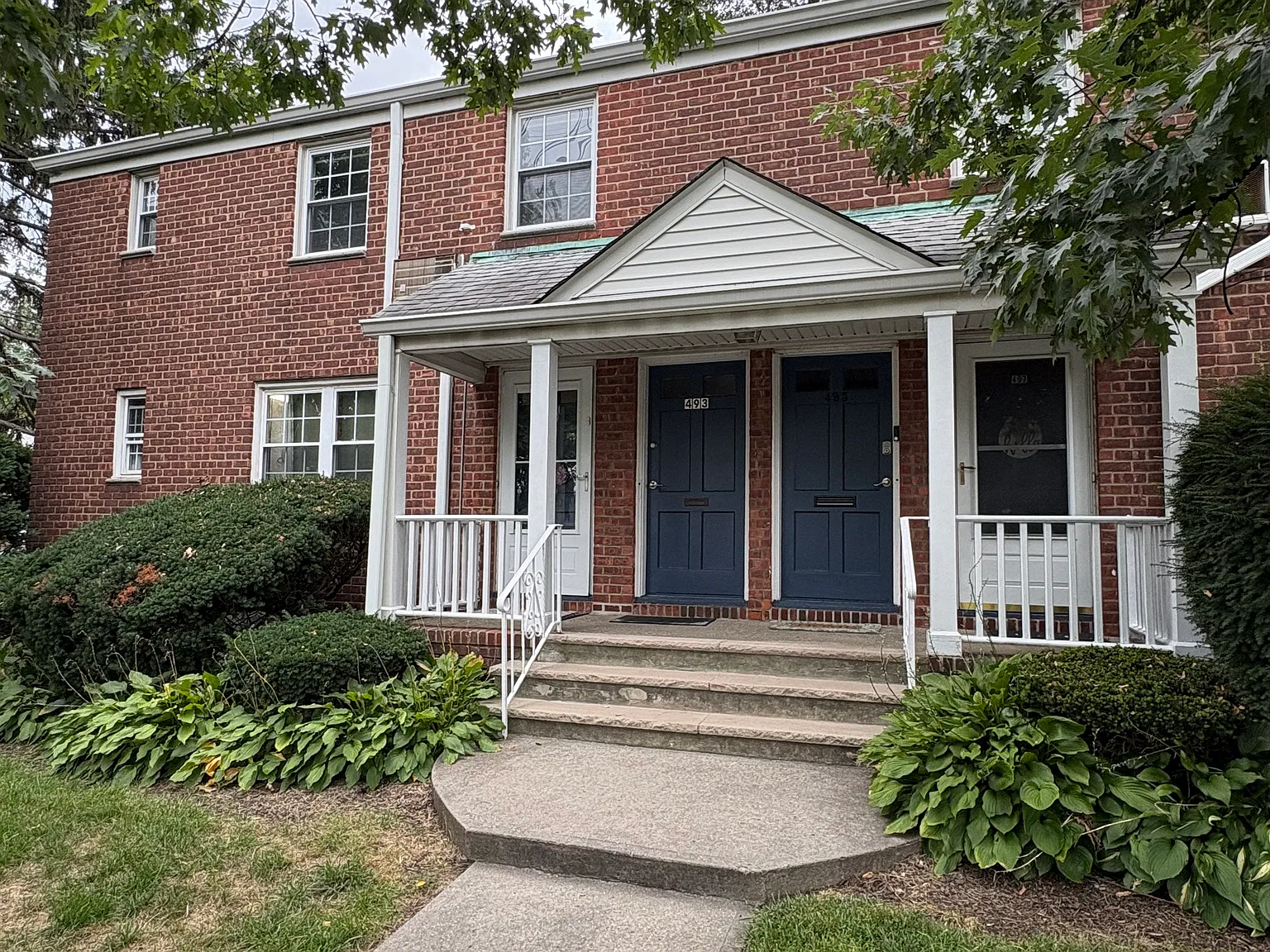 1 bed, 650 sqft, $2,300 — Photo 1