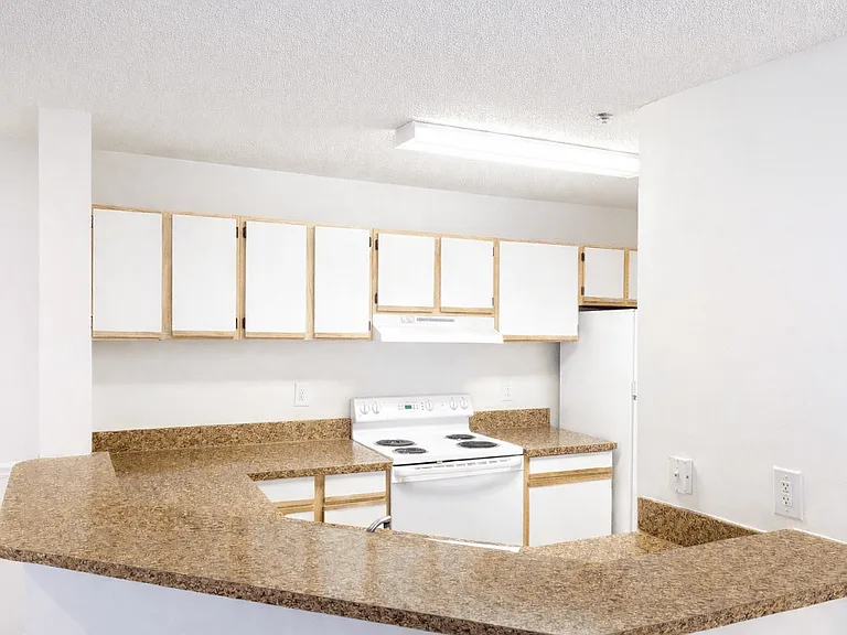 Wesley Hampstead Apartments at Douglasville — Photo 14
