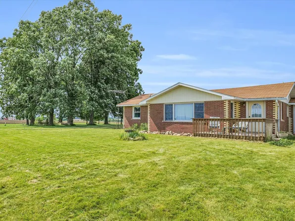 38294 E 1050 North Rd, Saybrook, IL 61770