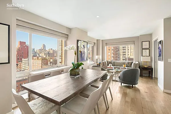 Sold by Sotheby's International Realty | media 2