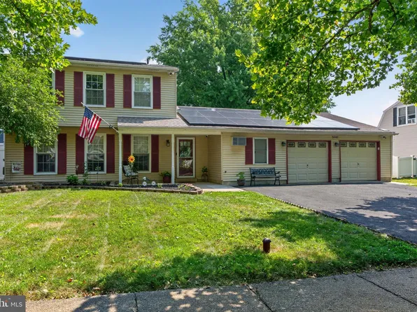 3442 Mansion Dr, Bensalem, PA 19020
