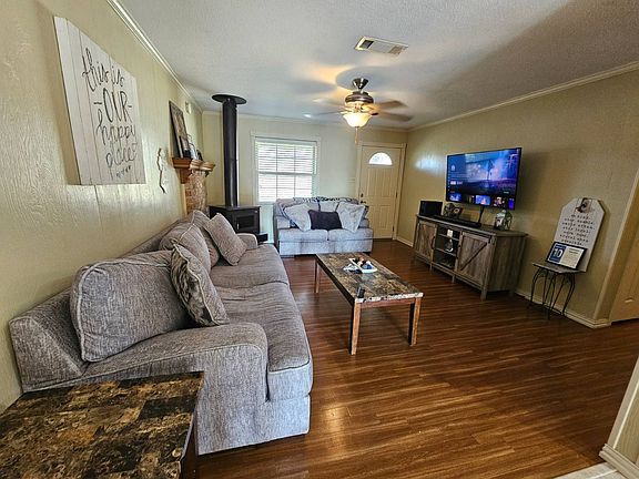 3rd image of 820 Columbia Road 47 #0