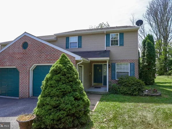 340 Cardinal Ln, Leola, PA 17540