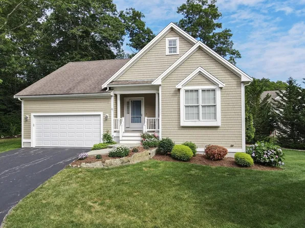 27 Windsor Dr #27, Westport, MA 02790