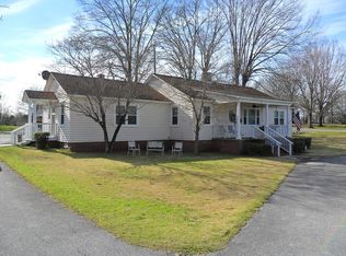 109 Sunset St, Saluda, SC 29138