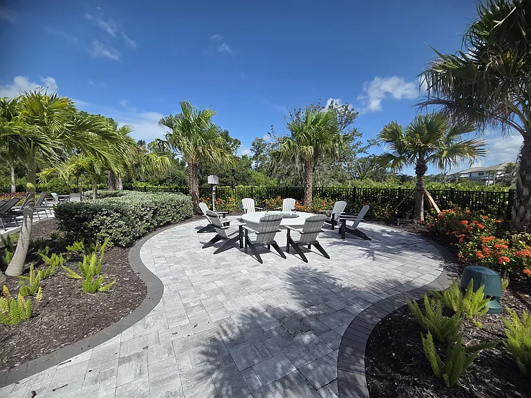 5719 Silverside Pine Ct — Photo 36