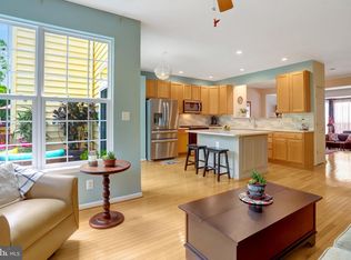 6138 Cinnamon Ct, Alexandria, VA 22310
