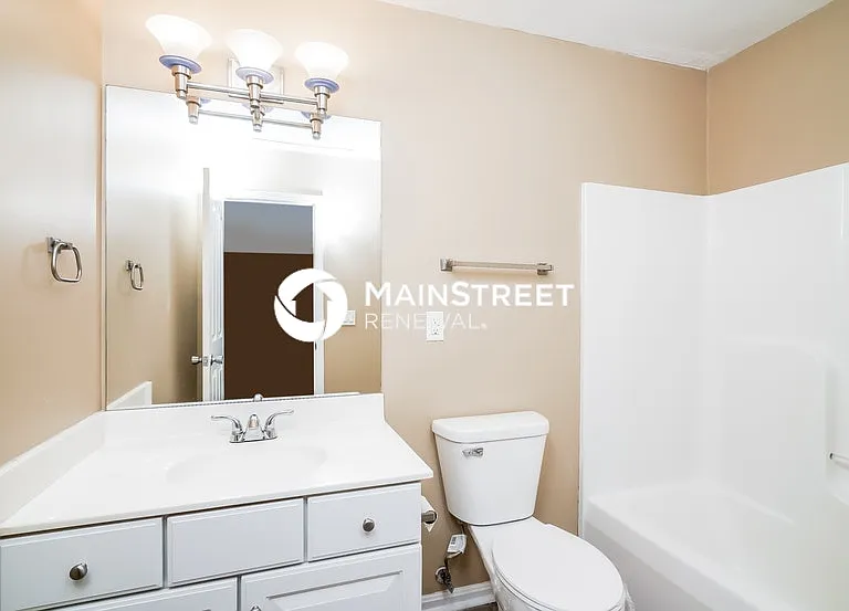 11400 Catalpa View Ct — Photo 15