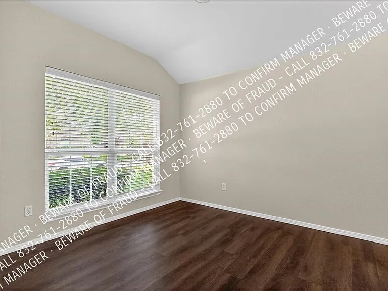 2816 Blue Heron Dr — Photo 7