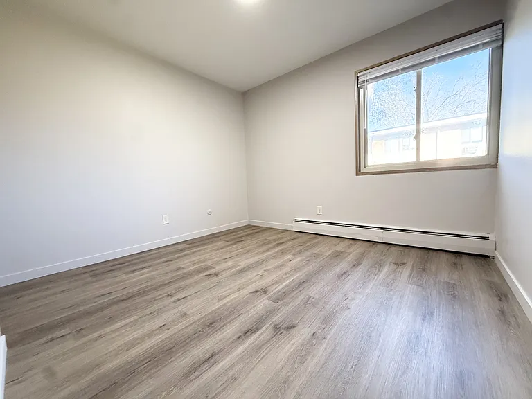 2070 Allen Blvd #21 — Photo 7
