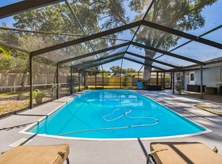 2707 Greenmoor Pl, Tampa, FL 33618