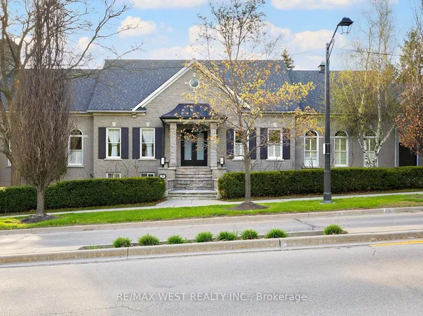 5 Humberview Dr, Vaughan, ON L4H 1B1