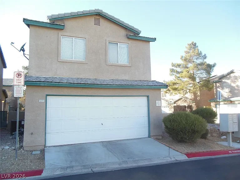 5225 Wave Dancer Ln — Photo 3