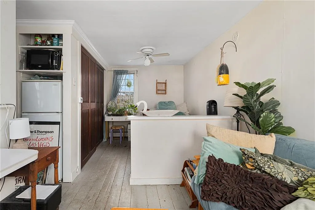 1 bed, 271 sqft, $1,800 — Photo 4