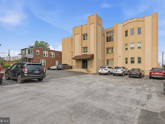 2nd image of 1508 Pennsylvania Ave APT 4C