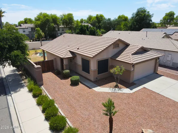 8203 W Tonto Lane, Peoria, AZ 85382