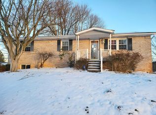 104 River Hill Road, Wheeling, WV 26003