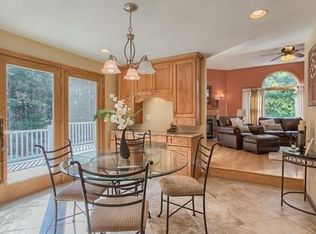 19 Stonehedge Dr, Wilmington, MA 01887
