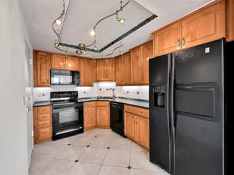 3700 Galt Ocean Dr #1215 — Photo 10