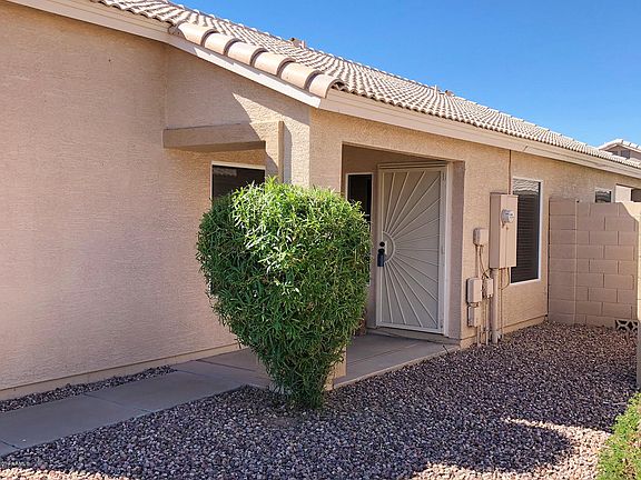 2nd image of 15356 W Mauna Loa Ln