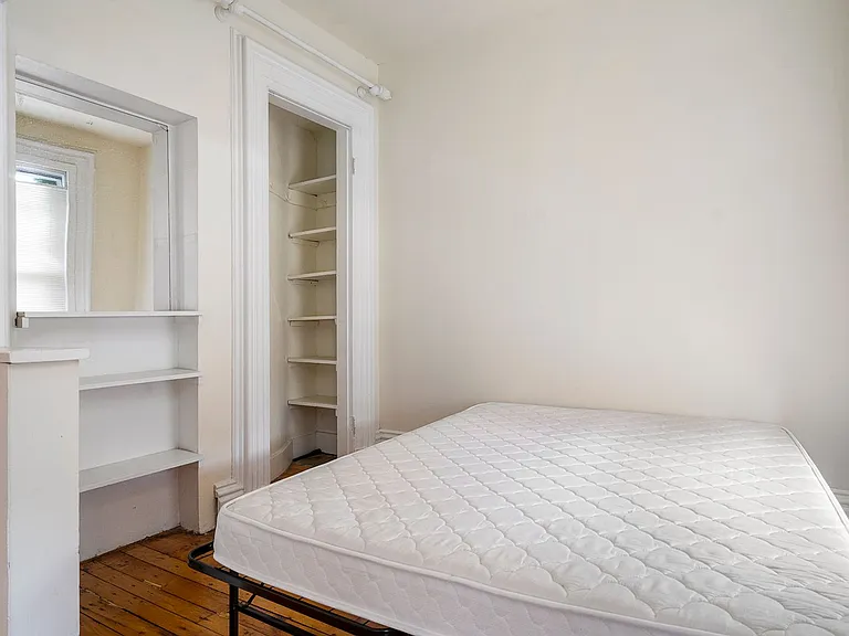 42 Trumbull St — Photo 11
