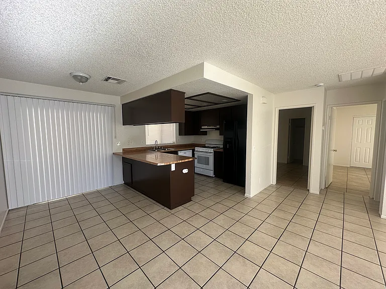15392 Bear Valley Rd #3 — Photo 3