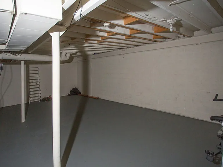 Eagle Landing Apartment Homes — Photo 27