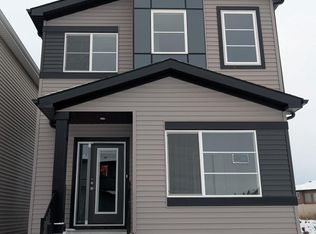 7379 181st Ave NW, Edmonton, AB T5Z0V5